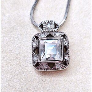 Premier Designs Square Crystal Pendant Necklace